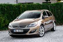 Opel Astra 1.4T 140KM Bi-Xenon PDC Navi Grz Fotele + Kier Tempomat Serwis
