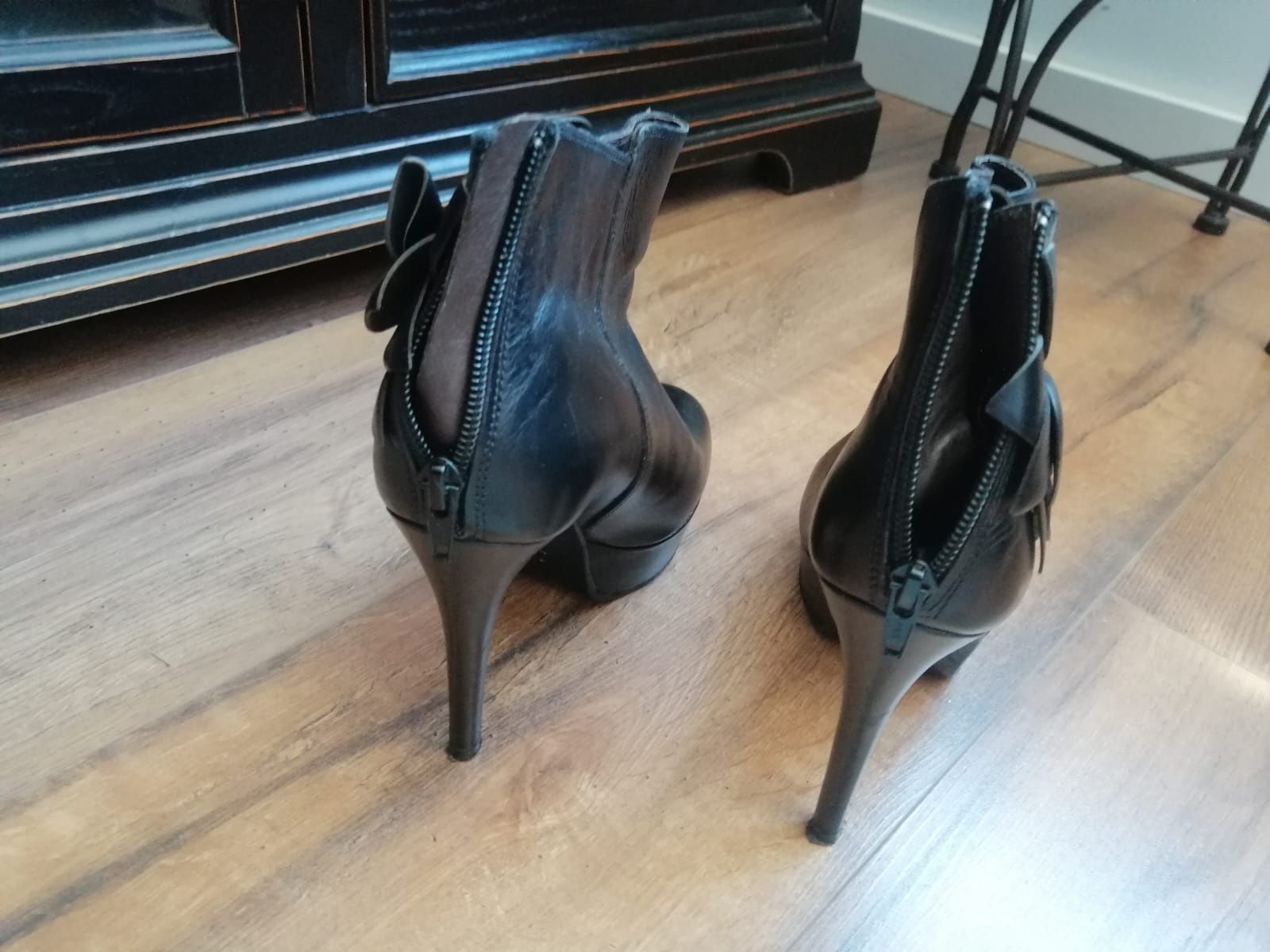 Botas Sra MLV como novas.