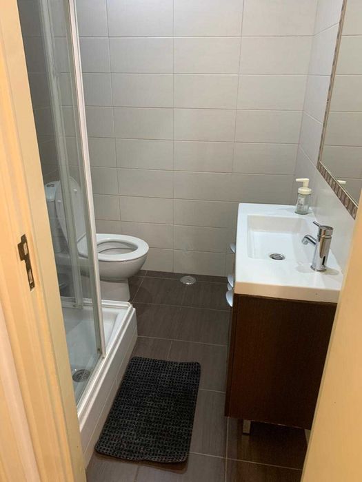 Quarto arrendar Amadora