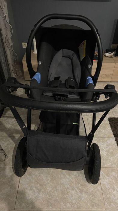 Carrinho de bebé kinderkraft moov 3 em 1