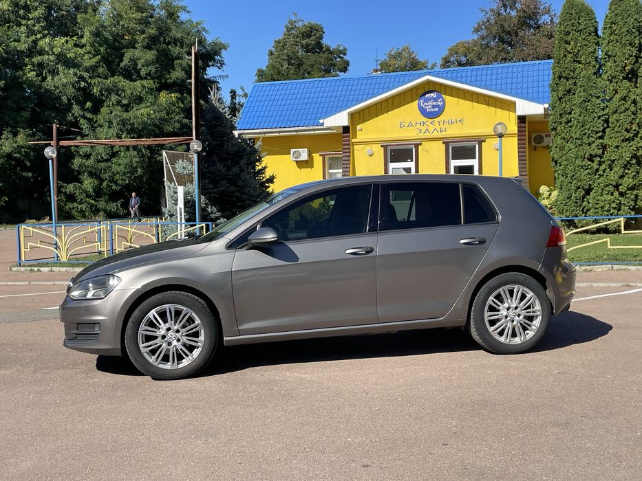 Volkswagen GOLF 7