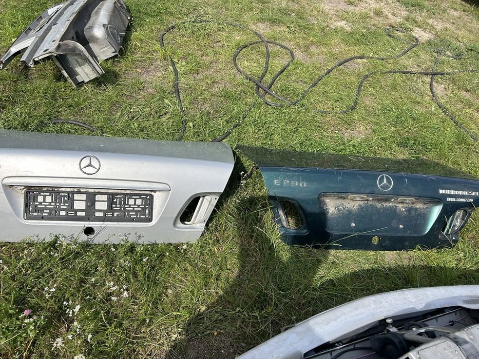 klapa bagażnika zdrowa mercedes w210 wwa