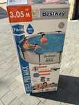 Basen ogrodowy rozporowy bestway
