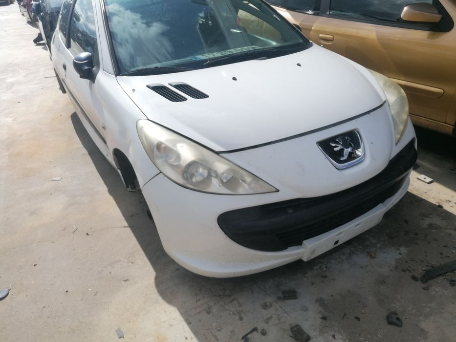 Material Frente peugeot 206 + ou 206 plus
