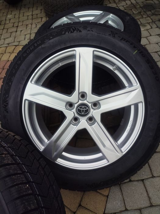 Nowe koła zimowe z czujnikami 18 5x114,3 opony 225/55/18 Lexus toyota