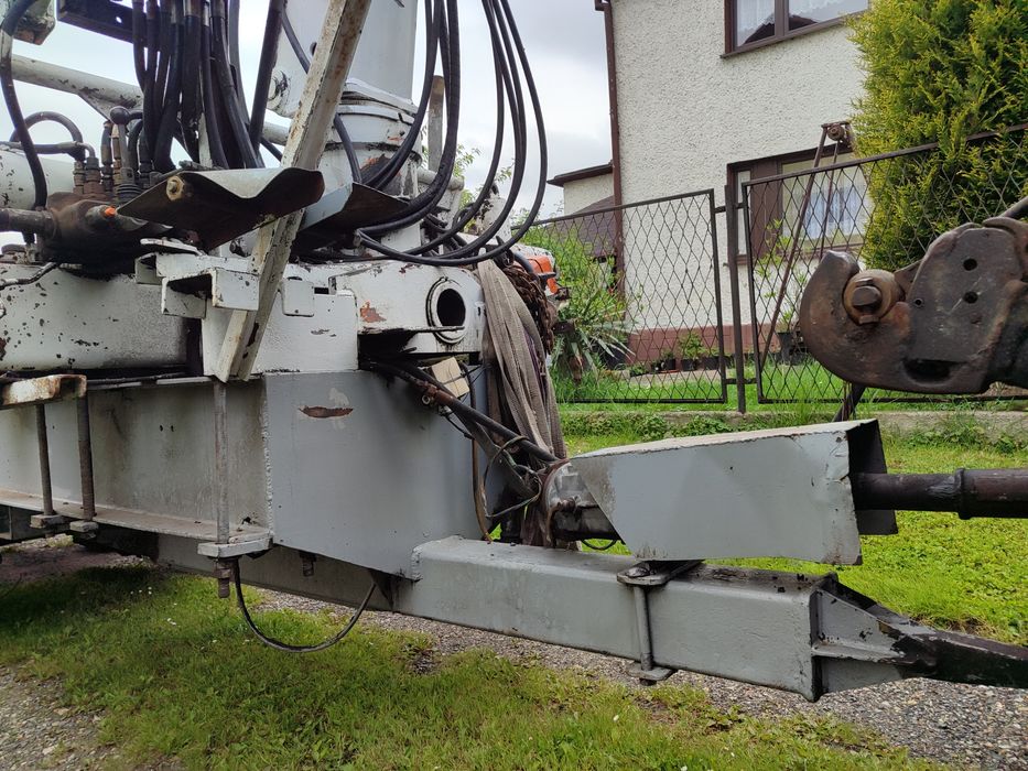 Przyczepa do przewozu drewna