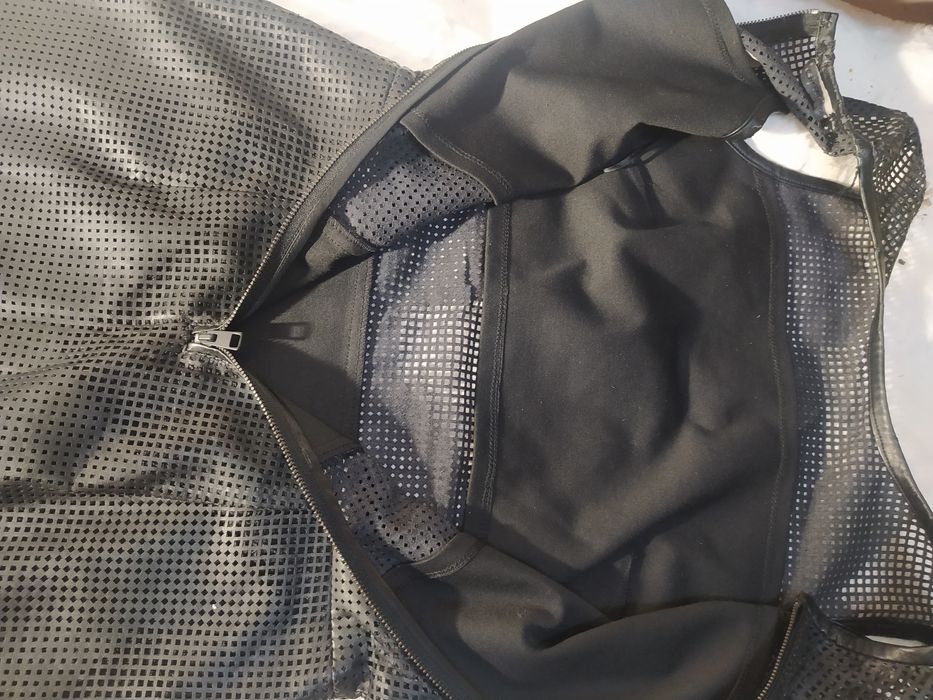 Sukienka skórzana.Calvin Klein