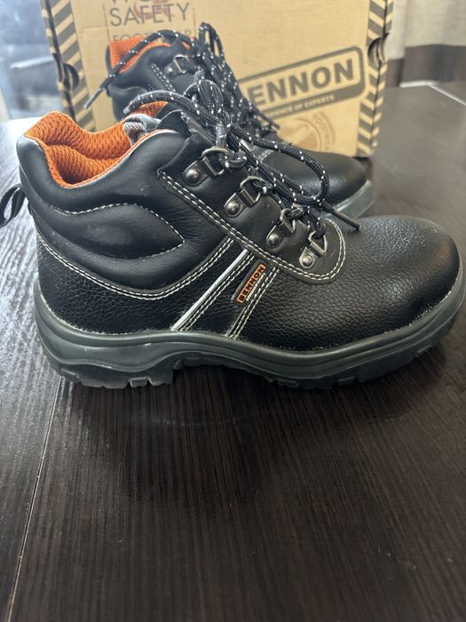 Buty robocze Bennon – rozmiar 36 – bardzo dobry stan