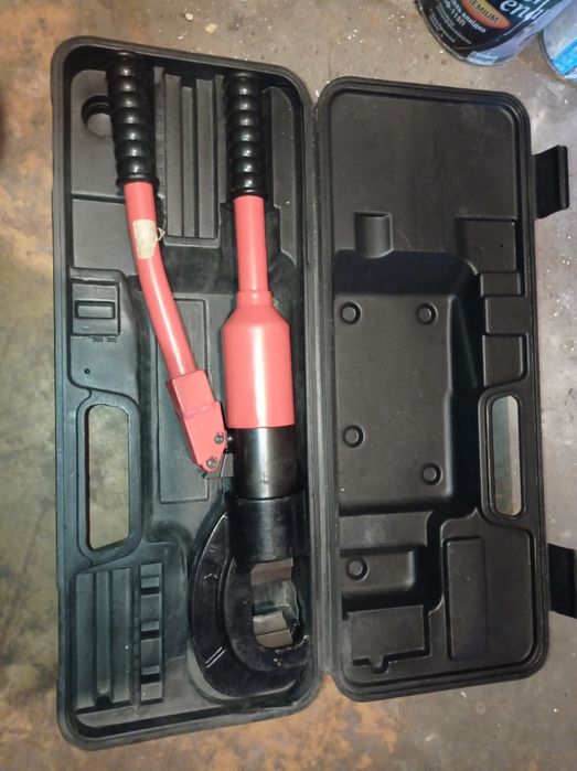 Болторез YATO YT-22872(арматурорез)