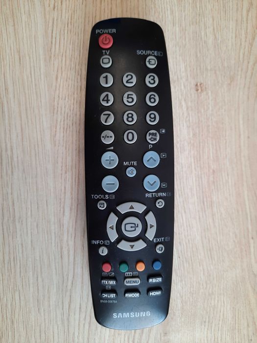 Dobry tani telewizor SAMSUNG 42” HD menu PL HDMI VESA DVB-T USB TV