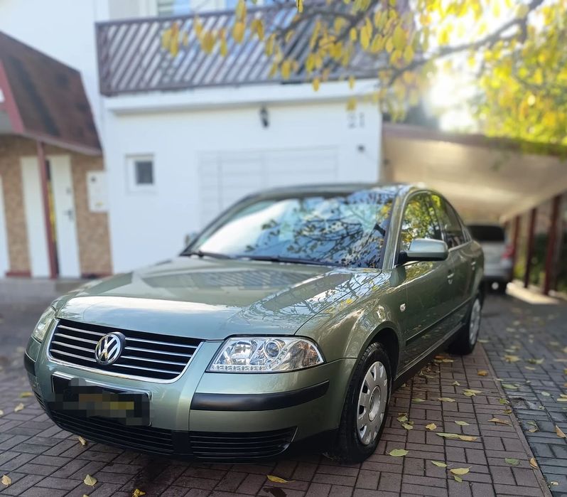 Volkswagen Passat Jak Nowy 1.6 MPI Benzyna Niski Przebieg Jeden Właściciel