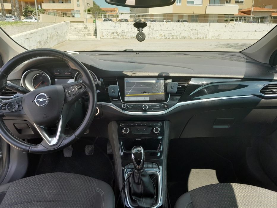 Vendo Astra opel Ano 2017