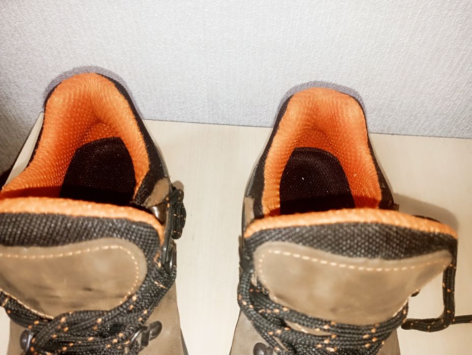 Спецвзуття робочі ботинки з захистом S3 WORKER 38 р 25 см в ідеалі