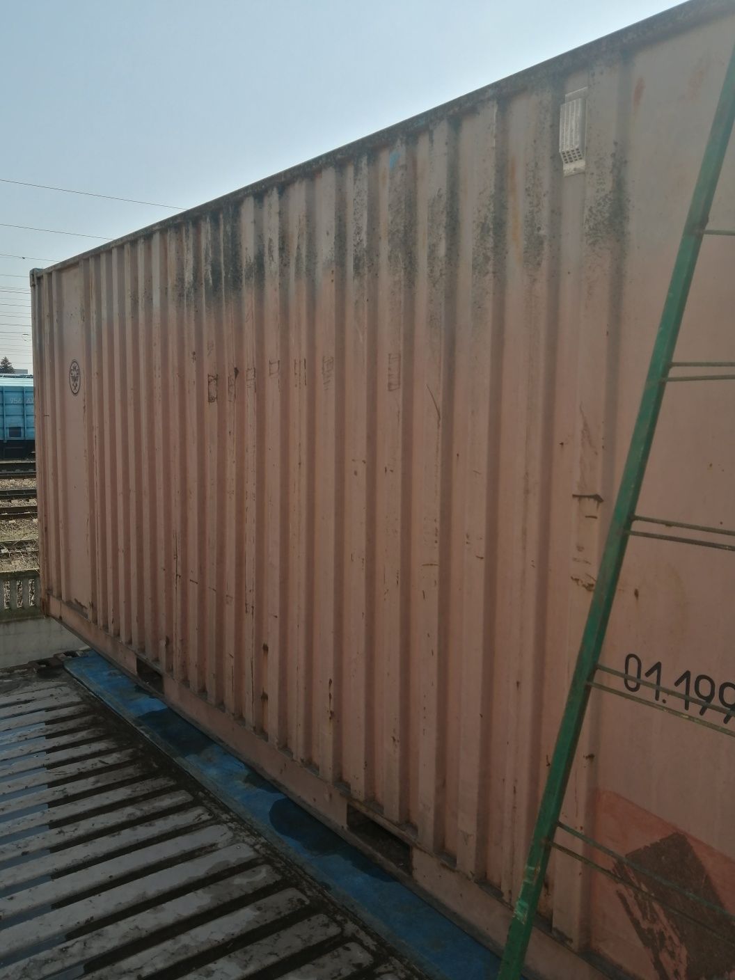 Продам морские контейнера 3-5-20-40 фут