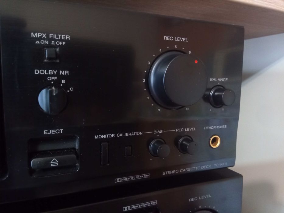 Sony TC-K 411 касетна дека 3-Head 2-Motor