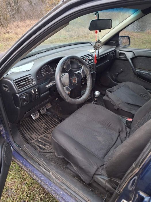 Продам автомобіль Опель