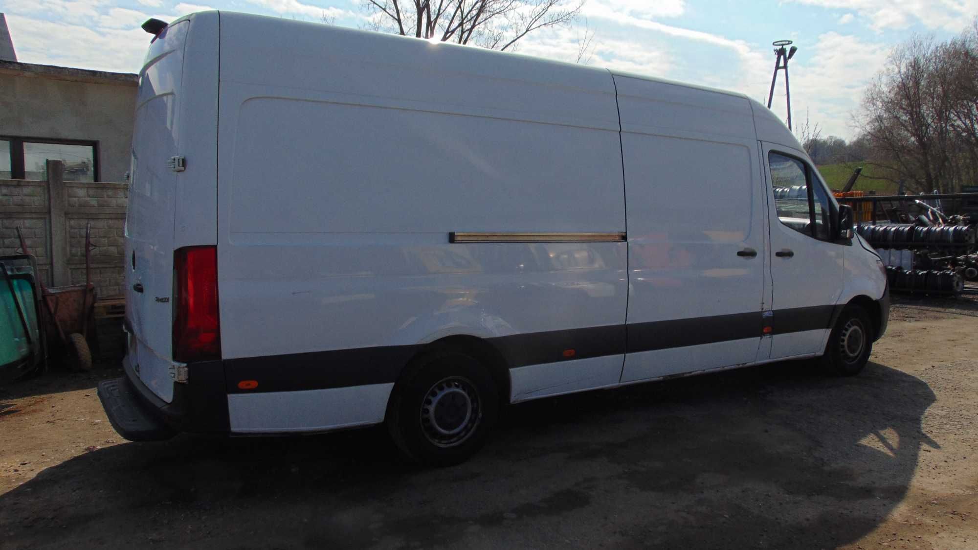 Ćwiartka Bok Błotnik Prawy Tył Max Mercedes Sprinter w907 w910