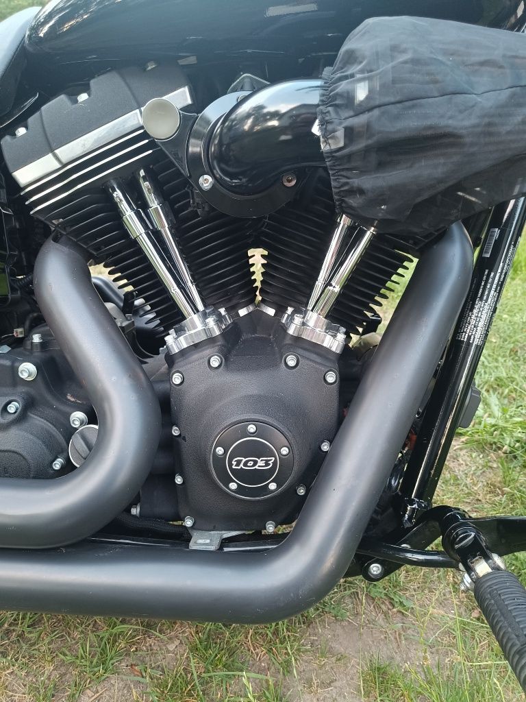 Harley Davidson  dyna street bob 2015r