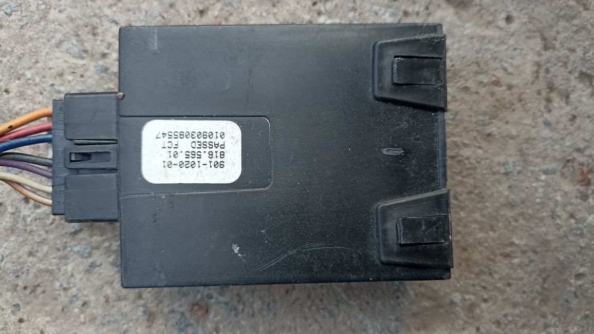 Блок люка jeep grand cherokee 901-1020-01 оригинал