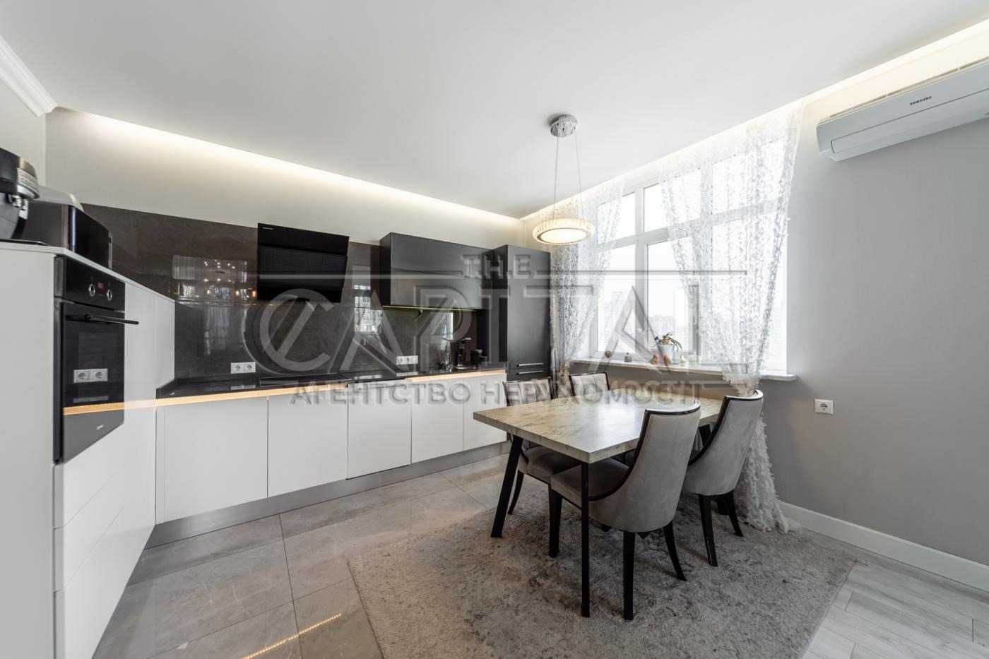 Продаж / Квартира/69 м2/ЖК “Яскравий”/Оболонський район