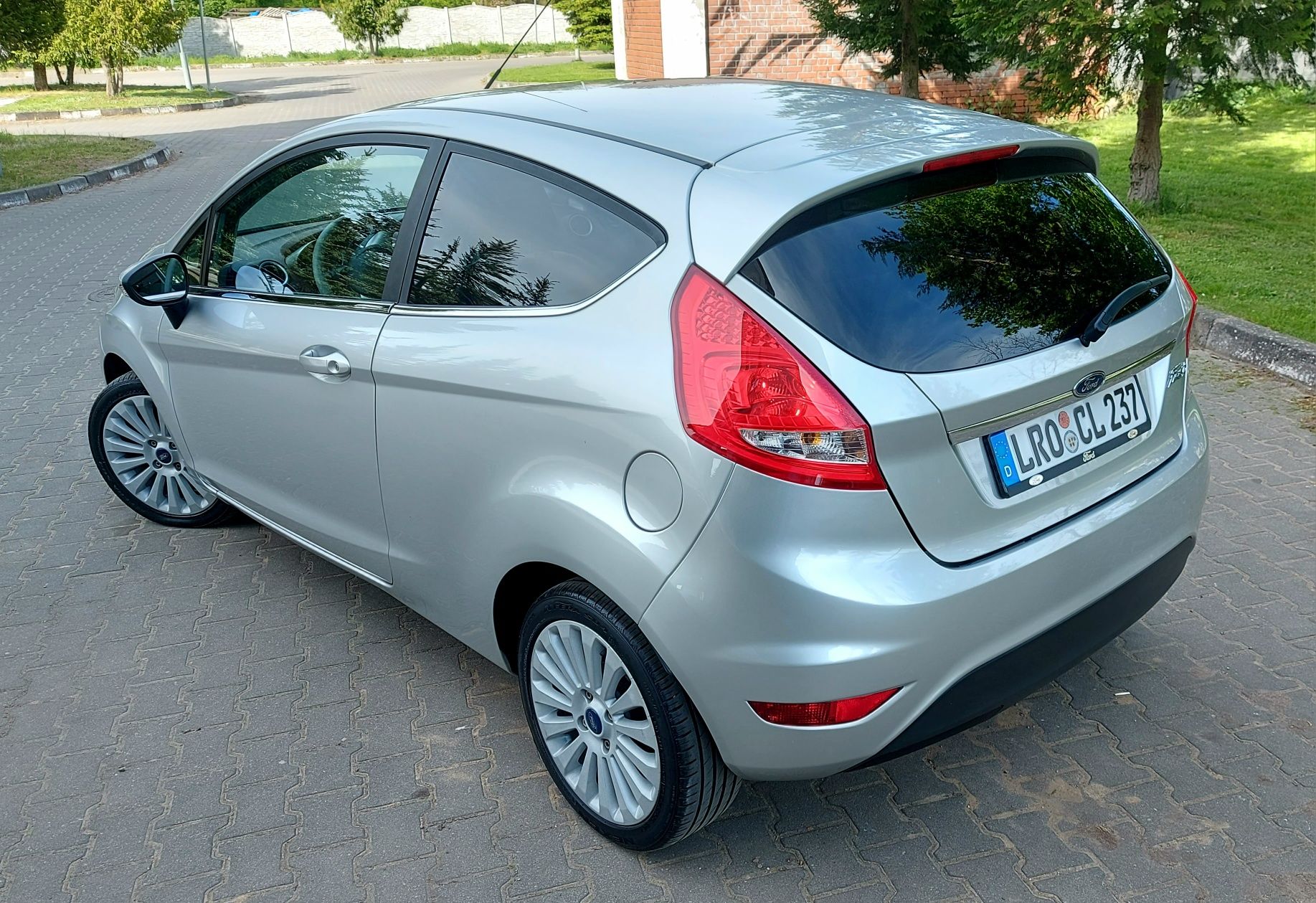 Ford Fiesta MK7 1.4 96Km/SKÓRA/Klimatronik/INDIVDUAL/Jedyna na OLX