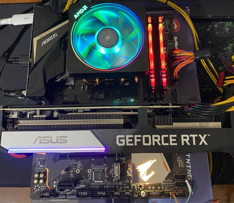 Материнська плата Gigabyte B450 Aorus Elite V2 AM4 материнская плата