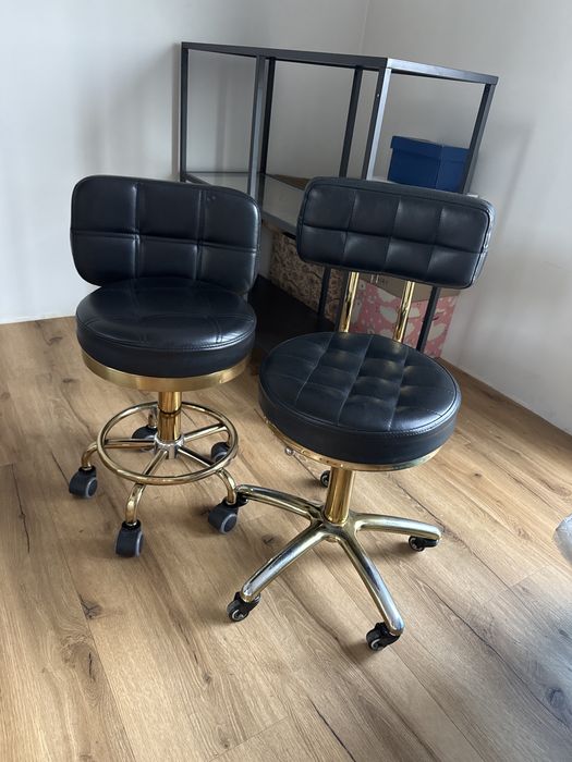 Krzesła kosmetyczne