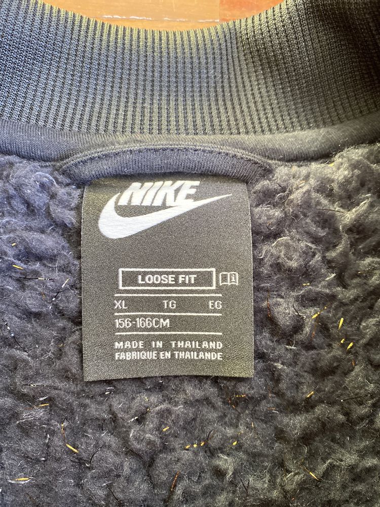 Casaco Nike novo XL (TOP)