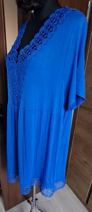 Tunika lub bluzka w serek z kr rękawem 8xl George  Nowa bez metki