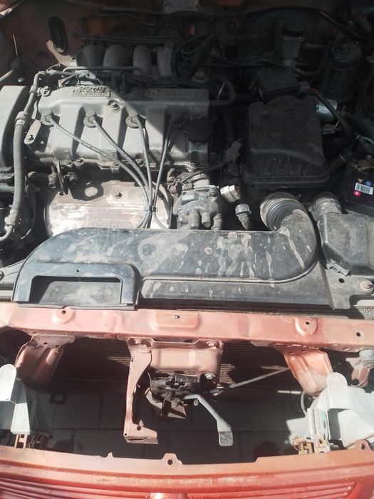 Мазда 6 1995 року