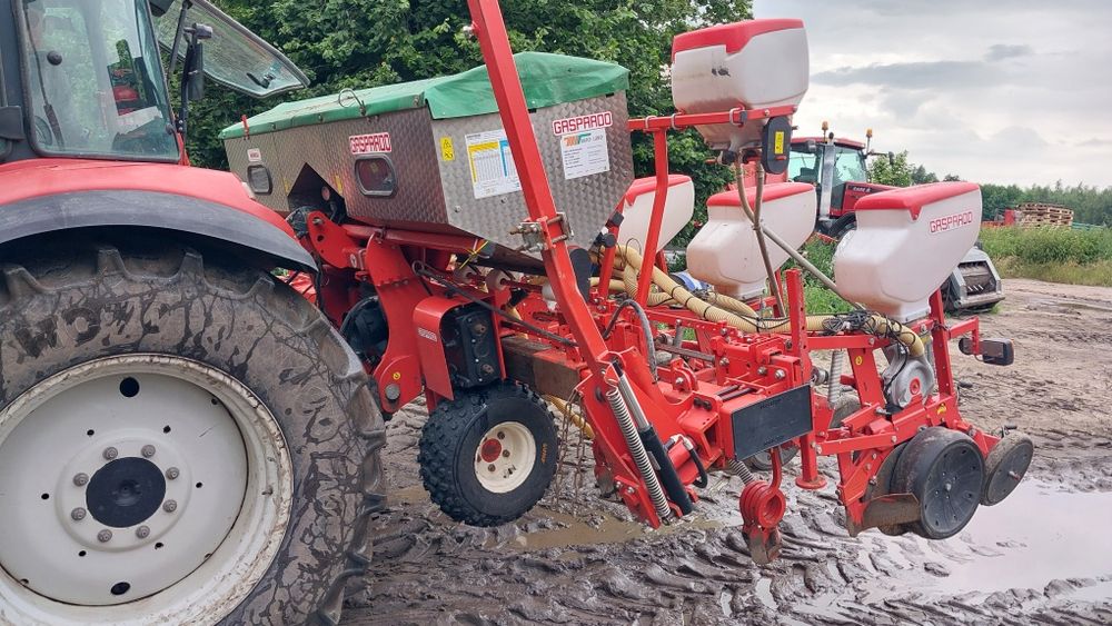 Siewnik do buraków, rzepaku i kukurydzy Maschio Gaspardo Monica