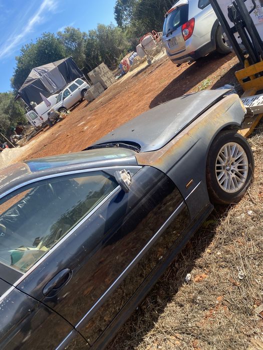 Bmw 520d 136cv carro parado ja a algum tempo