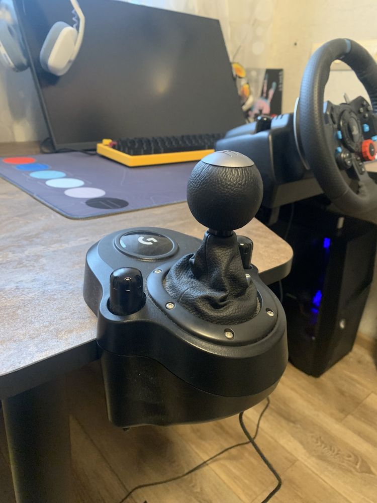 Продам руль logitech g29+shifter