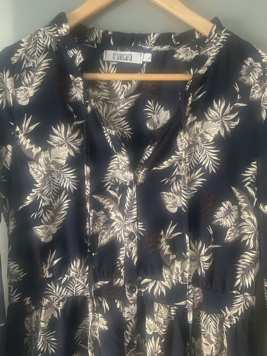 Vestido comprido manga comprida com folho