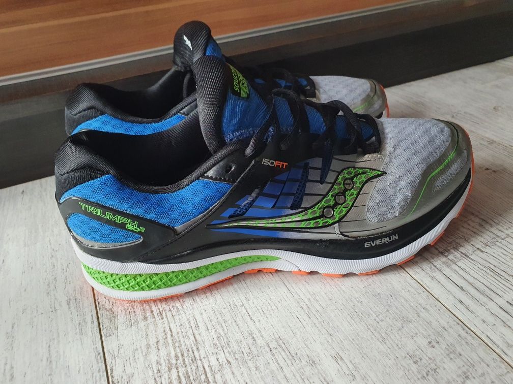 Sprzedam buty do biegania saucony r43