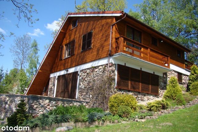 Uroczy dom przy mazurskim jeziorze