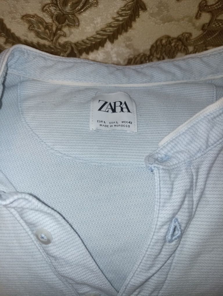 Футболка фирмы ZARA