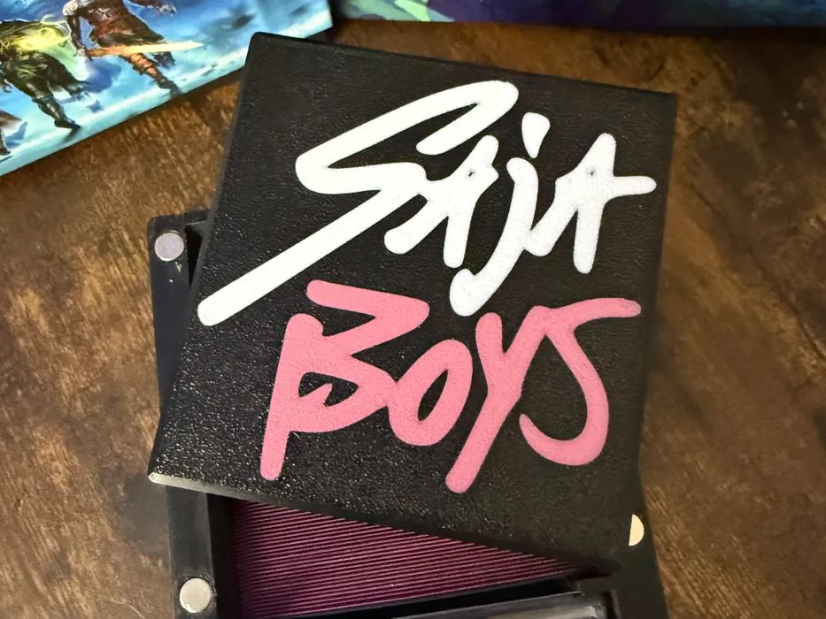 Caixa para Deck de Magic The Gathering EDH - Saja Boys