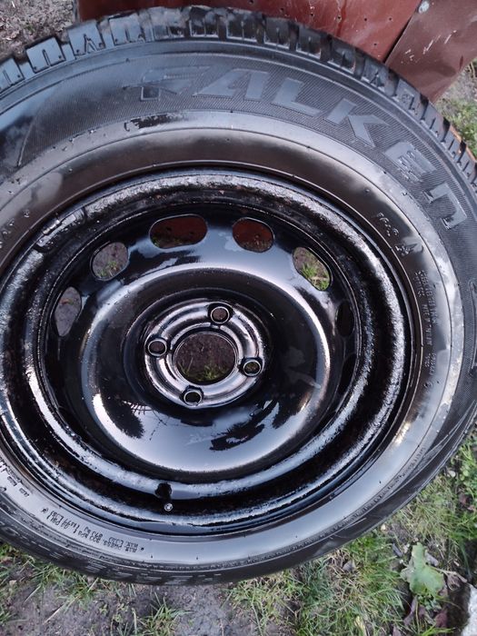 Opony zimowe 205/65 15r