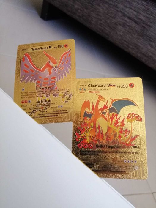 Cartas Pokemon Charizard V-Max gold card + Talonflame V gold card