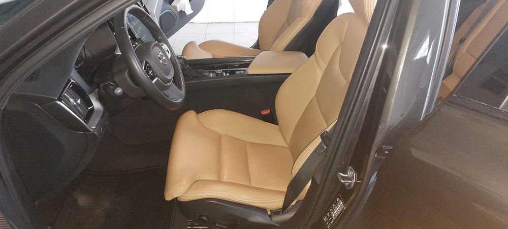 Volvo V60 Cross Country D4 AWD