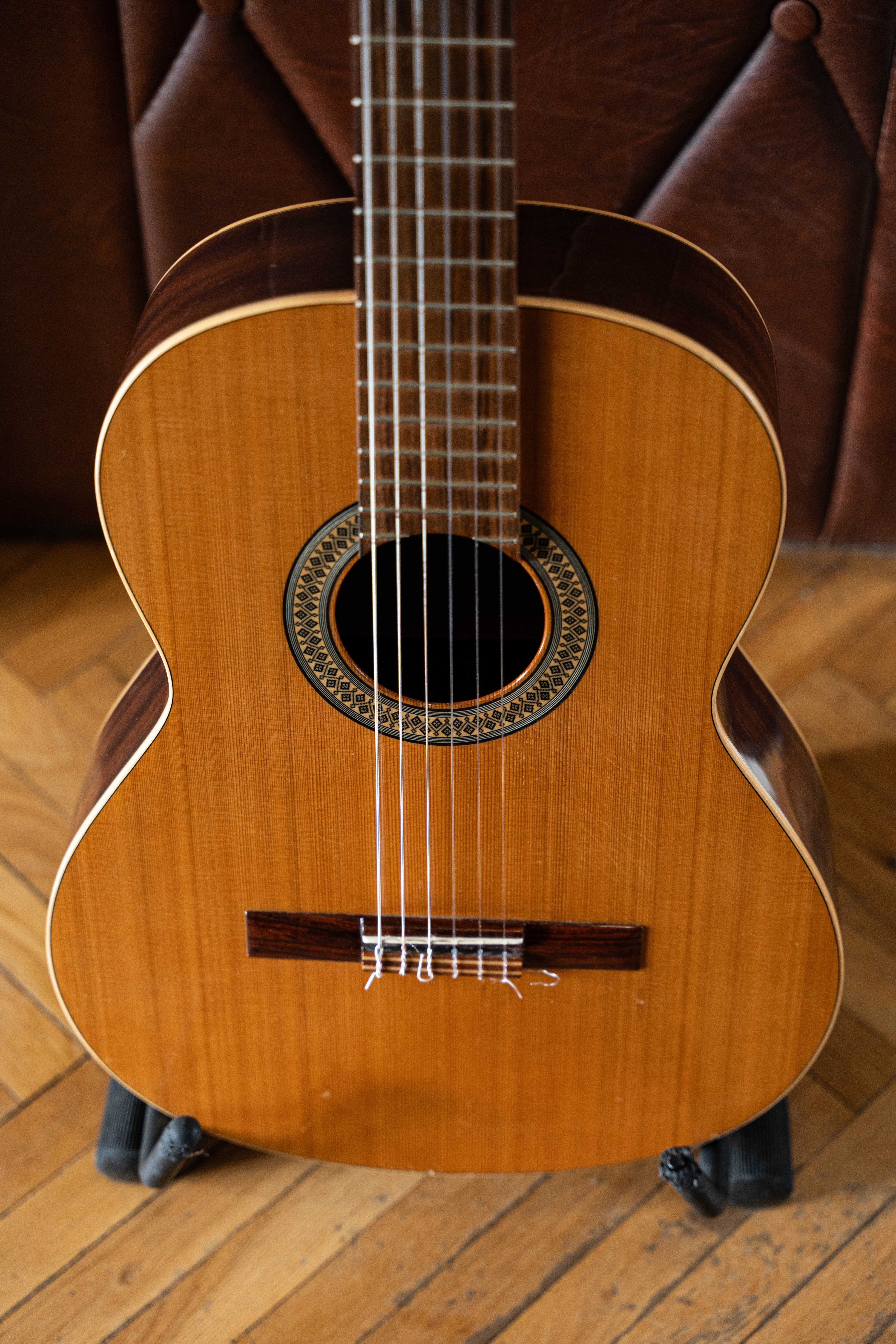 Gitara klasyczna Alhambra 2C