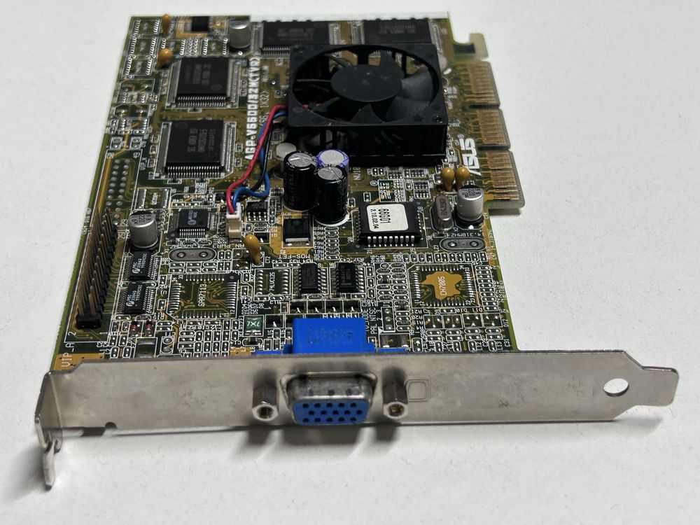 ASUS GeForce 256 AGP-V6600 32MB – Retro