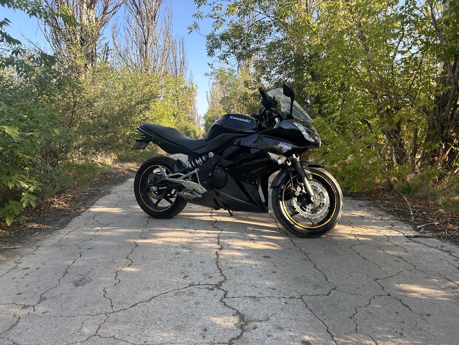 Продам Kawasaki 400r