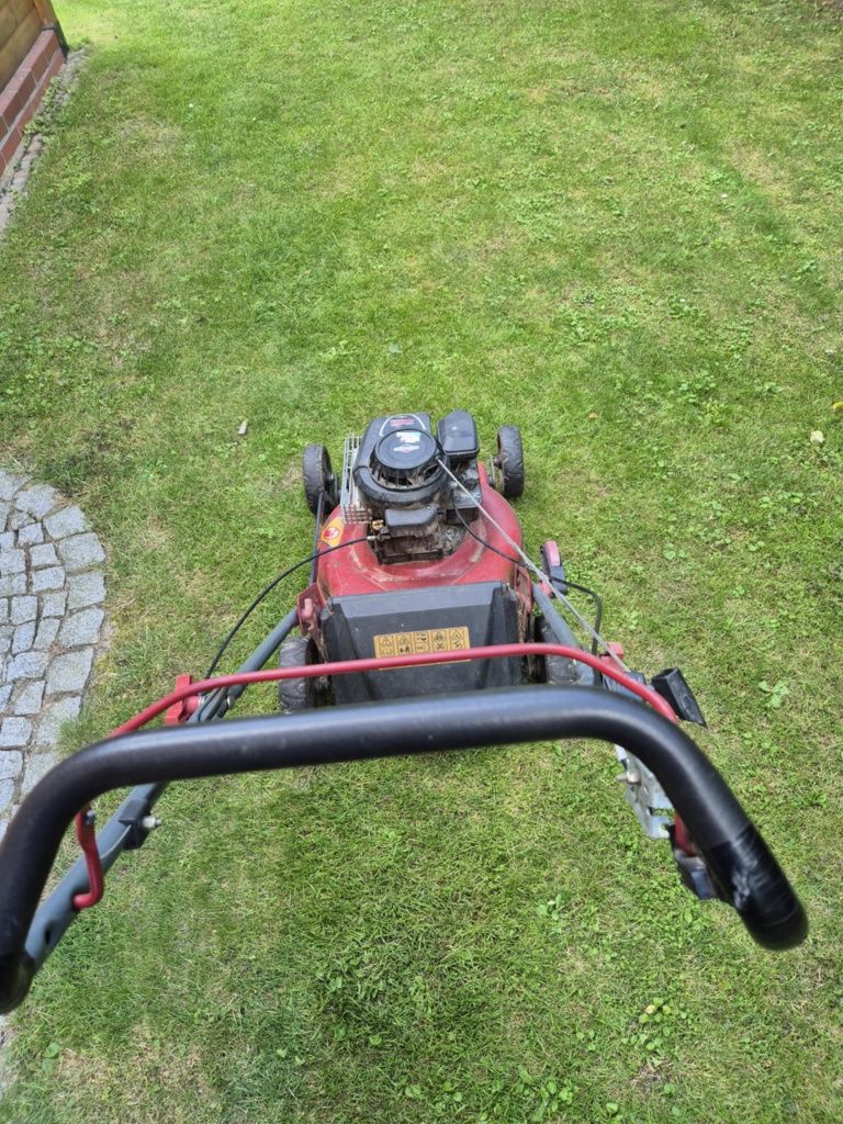 Kosiark z silnikiem Briggs & Stratton