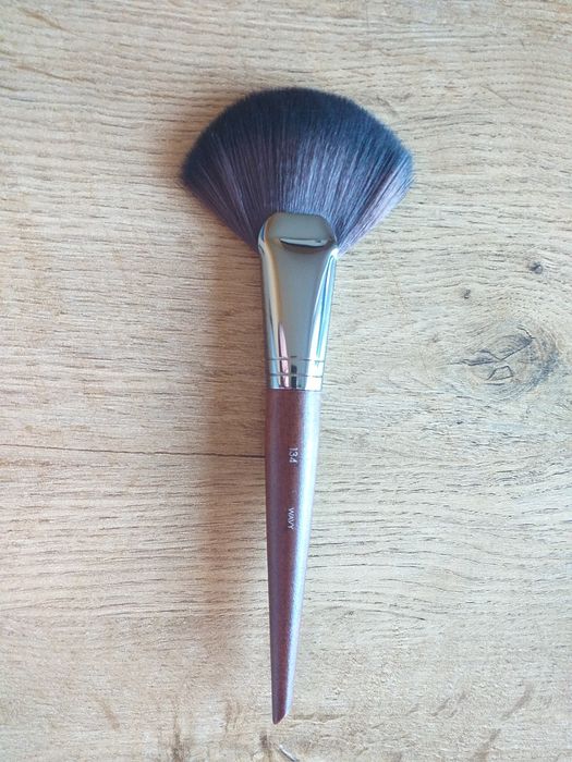 NOWY#134 MAKE UP FOR EVER wachlarzowy oryginalny pędzel korektor twarz