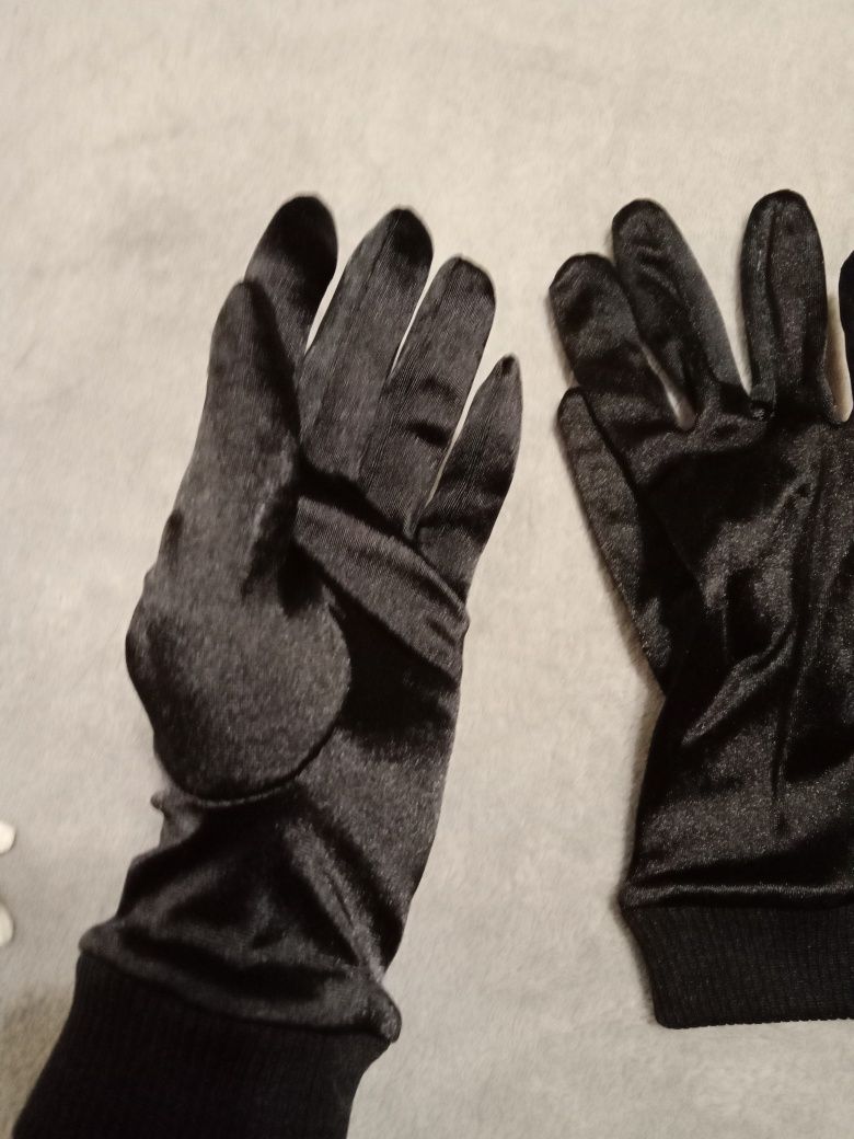 Черные перчатки лайкра