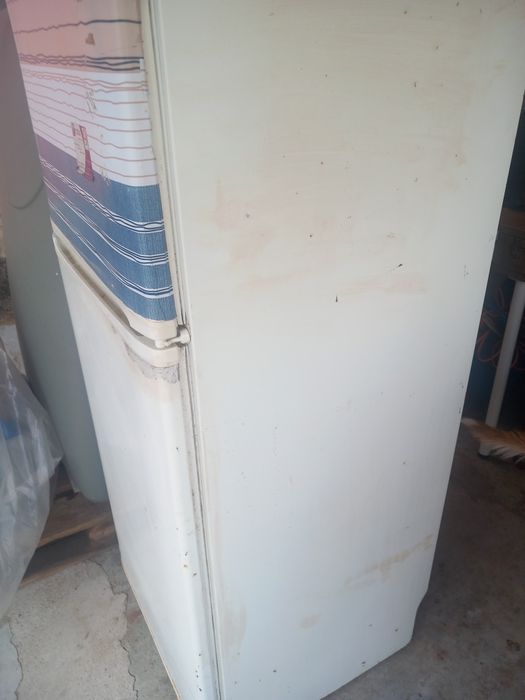 Frigorífico edesa práctica