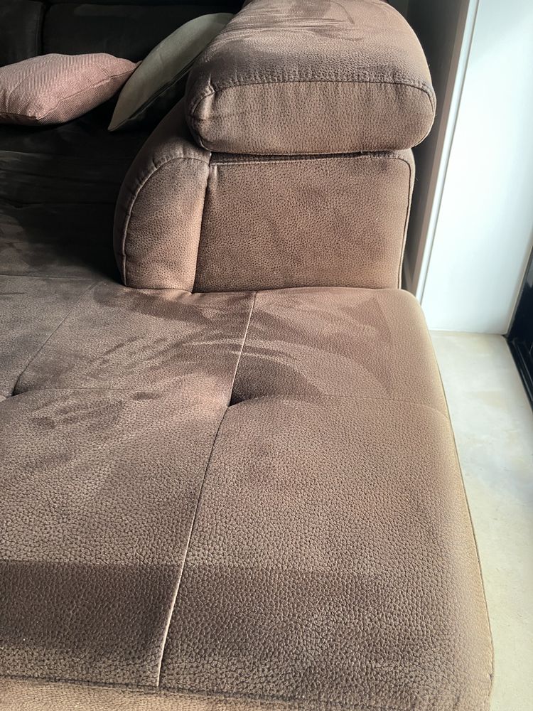 Sofá  com chaise longue
