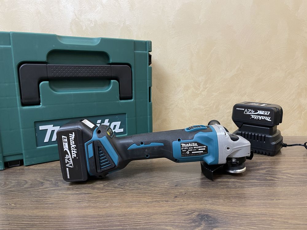 Макіта Болгарка DGA607BL. 42V. 8A Шлифмашина Makita  DeWALT УШМ